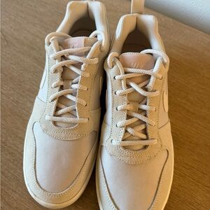 Women’s Nike Cream Sneakers-NEW